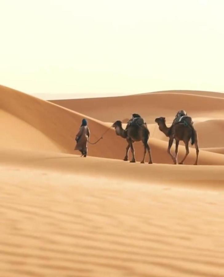 Akabar Luxury Desert Camp Merzuga Kültér fotó